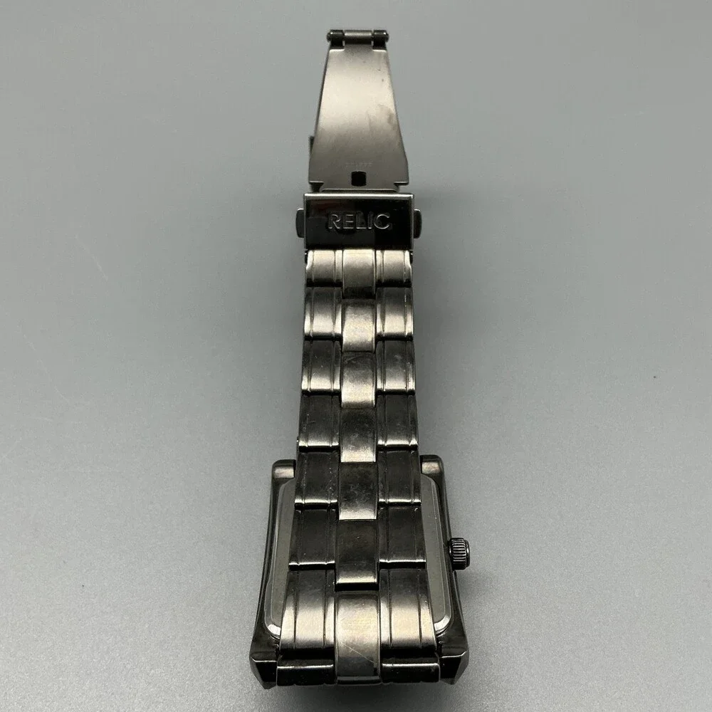 Relic ZR77133 Mens Watch 31mm Black Skeleton Dial Stainless New Battery 7.75